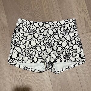 Express Black and White Floral Women Shorts